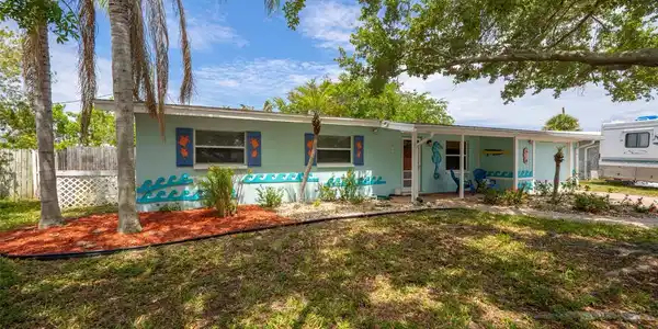 345 SARONG CIRCLE