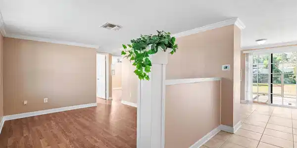 Image 4 Image 4