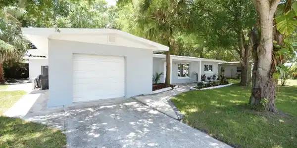432 COUNTRY CLUB