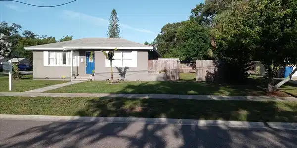 2323 46TH S