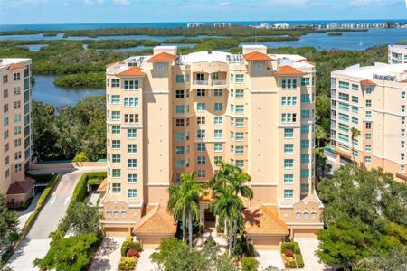 409 N POINT ROAD