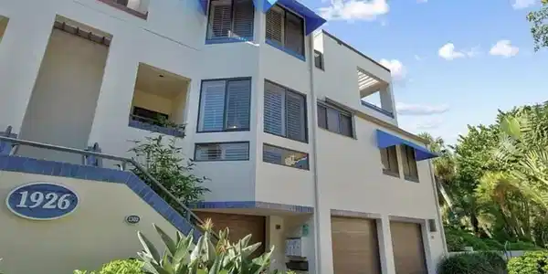 1926 HARBOURSIDE DRIVE