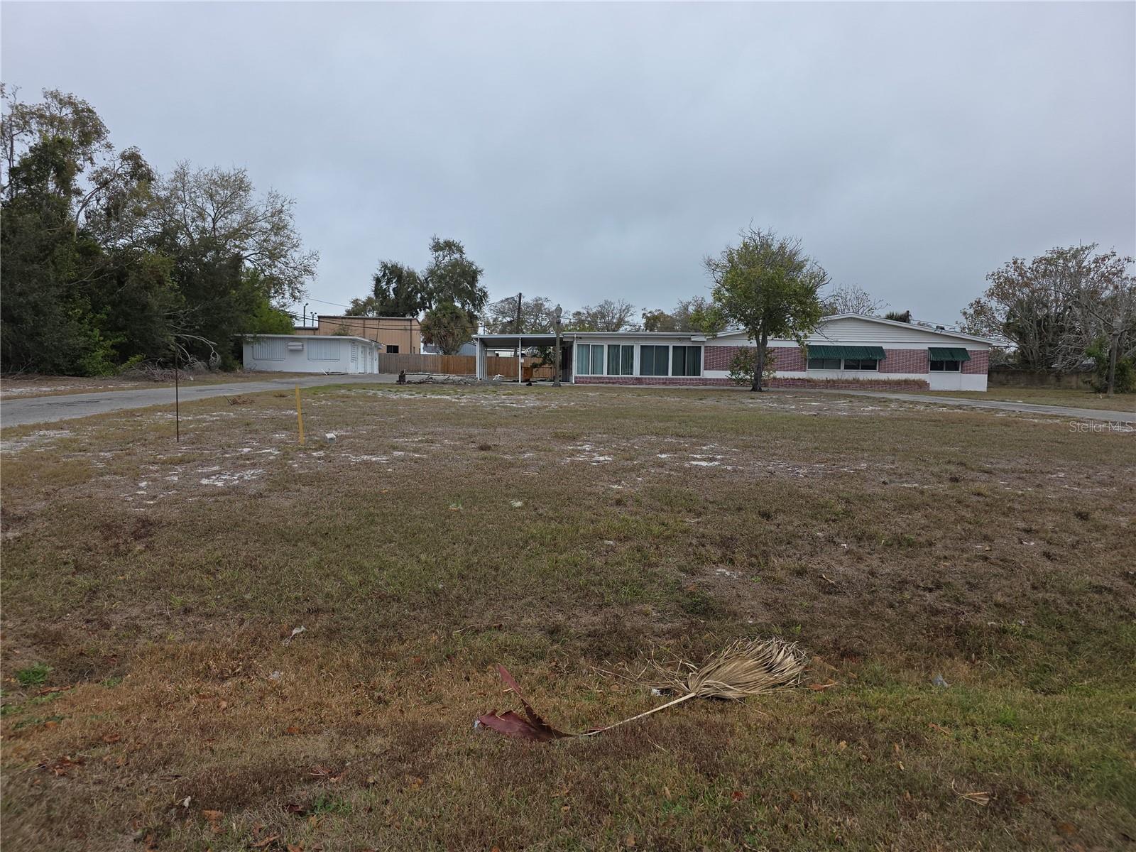 Image 1 Image 1