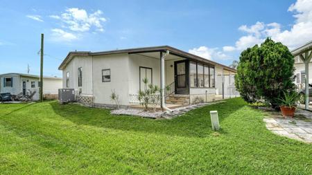 85 SOUTHWINDS DRIVE
