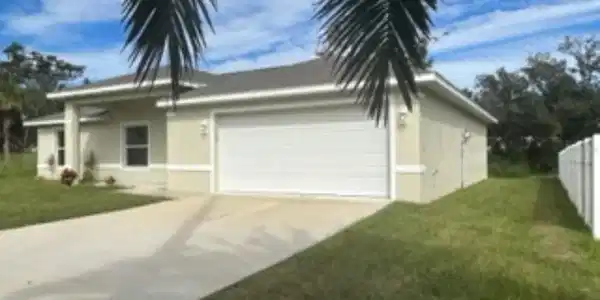 125 S CORY DRIVE