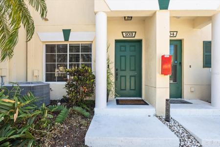 274 CAPE HARBOUR LOOP