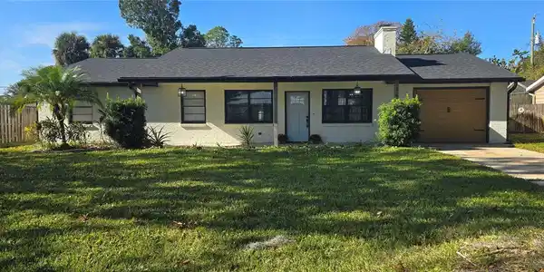 2526 VICTORY PALM DRIVE
