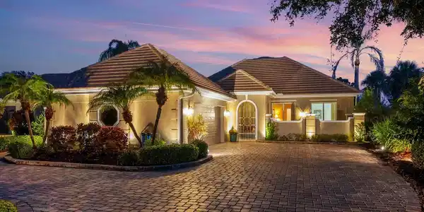 75 CAYMAN ISLES BOULEVARD