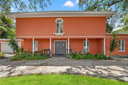 817 S WEST SHORE BOULEVARD