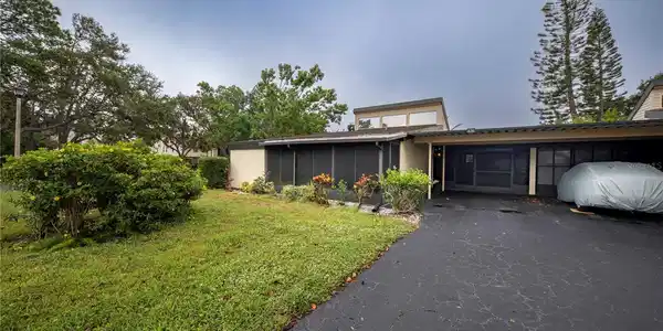 636 WHITE PINE TREE ROAD