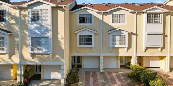 106 BRENT CIRCLE