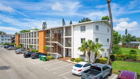 5882 CANAL DRIVE