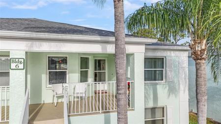 5725 GREENWOOD AVENUE