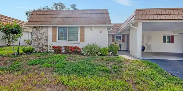 2623 RIVERBLUFF PARKWAY