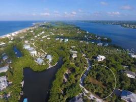 24 BAYSHORE