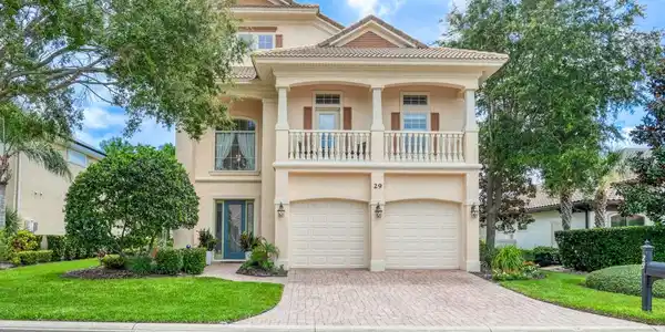 29 OAK VIEW E