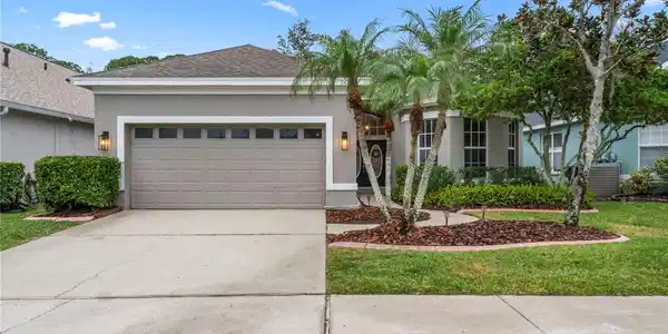 9410 GREENPOINTE DRIVE