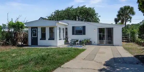151 HOLLAND ROAD