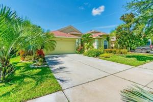 1632 BONITA BLUFF