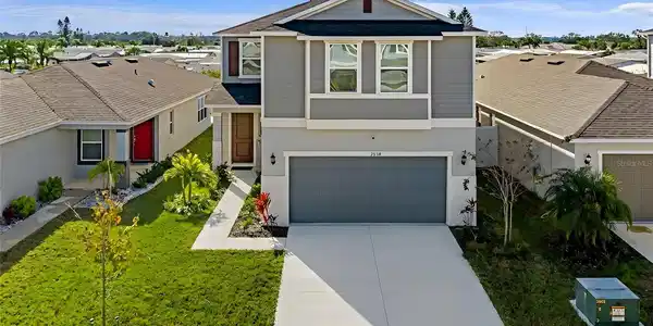 2854 89TH STREET CIRCLE E