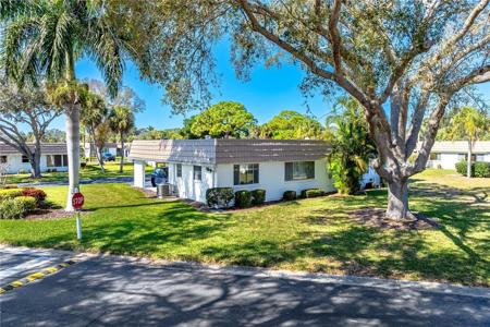 5440 RIVERBLUFF CIRCLE