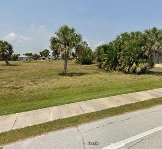 226 ROTONDA BOULEVARD W