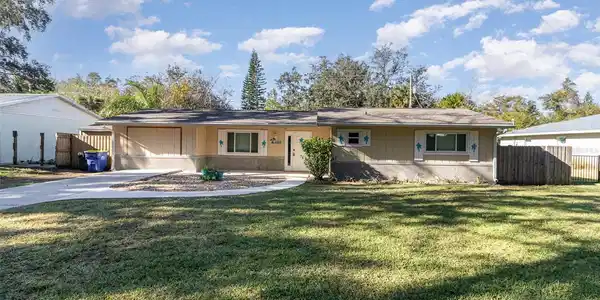 1510 ORANGE TREE DRIVE