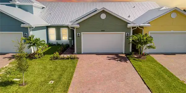 2005 BRIDGEPOINTE CIRCLE