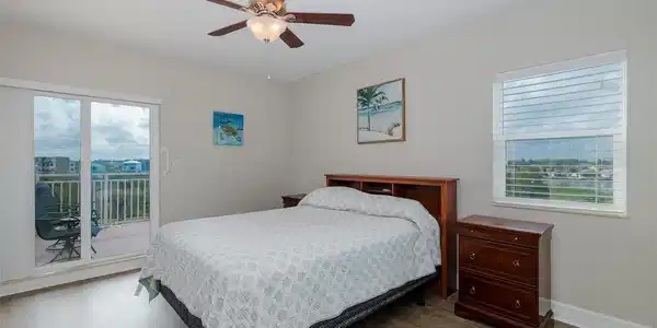 Image 4 Image 4