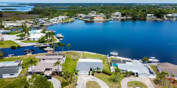 4933 WATERSIDE DRIVE