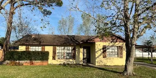 221 CHERRYWOOD LANE