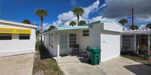 106 AURA STREET