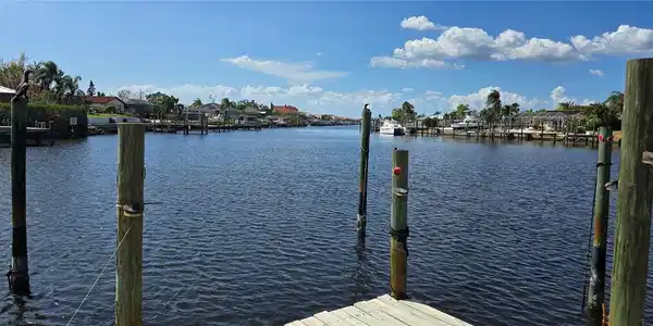 768 KINGSTON COURT