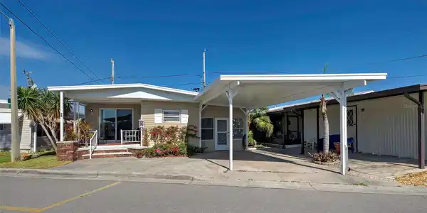 98 2ND AVENUE