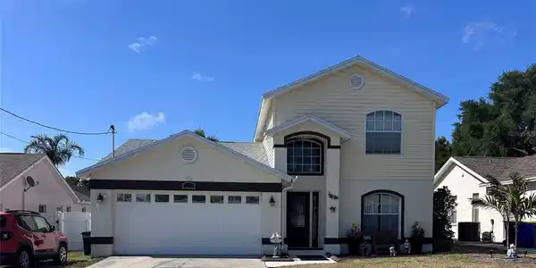 10632 LAKE VISTA DRIVE