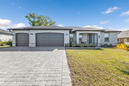 206 SANTAREM CIRCLE