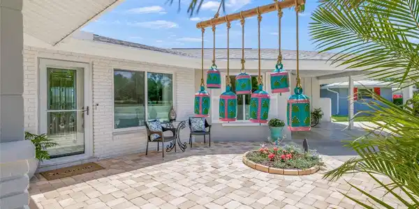 6727 ANCHOR WAY