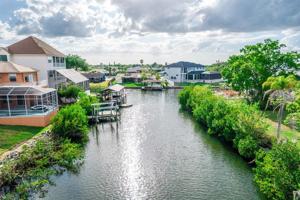 550 ESTUARY SHORE