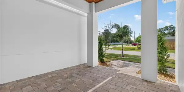 Image 4 Image 4