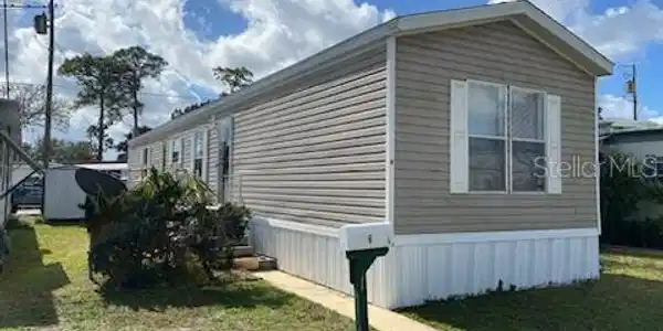 2201 RIDGEWOOD