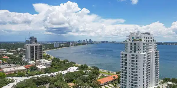 3401 BAYSHORE BOULEVARD