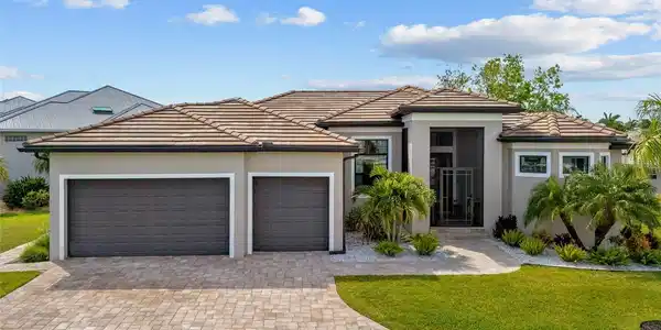 1099 CIMARRON DRIVE