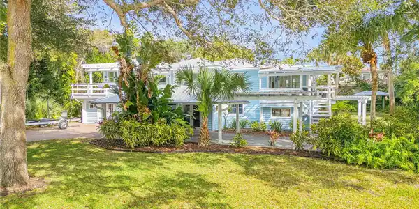 1603 N INDIAN RIVER ROAD