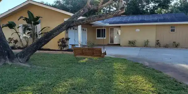 12811 LAKE