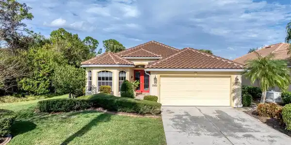 3951 WHISPERING OAKS DRIVE