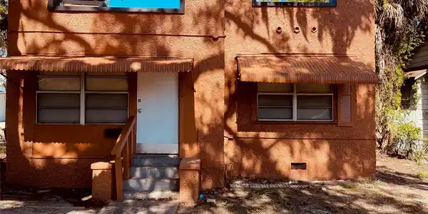 2216 26TH S