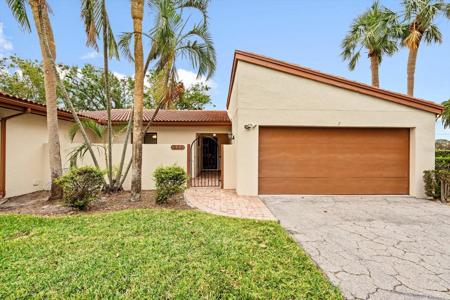6401 PELICAN DRIVE