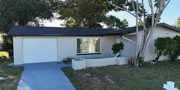 3307 BROOKFIELD DRIVE