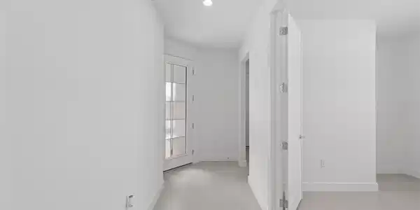 Image 4 Image 4