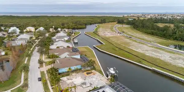 801 ISLEBAY